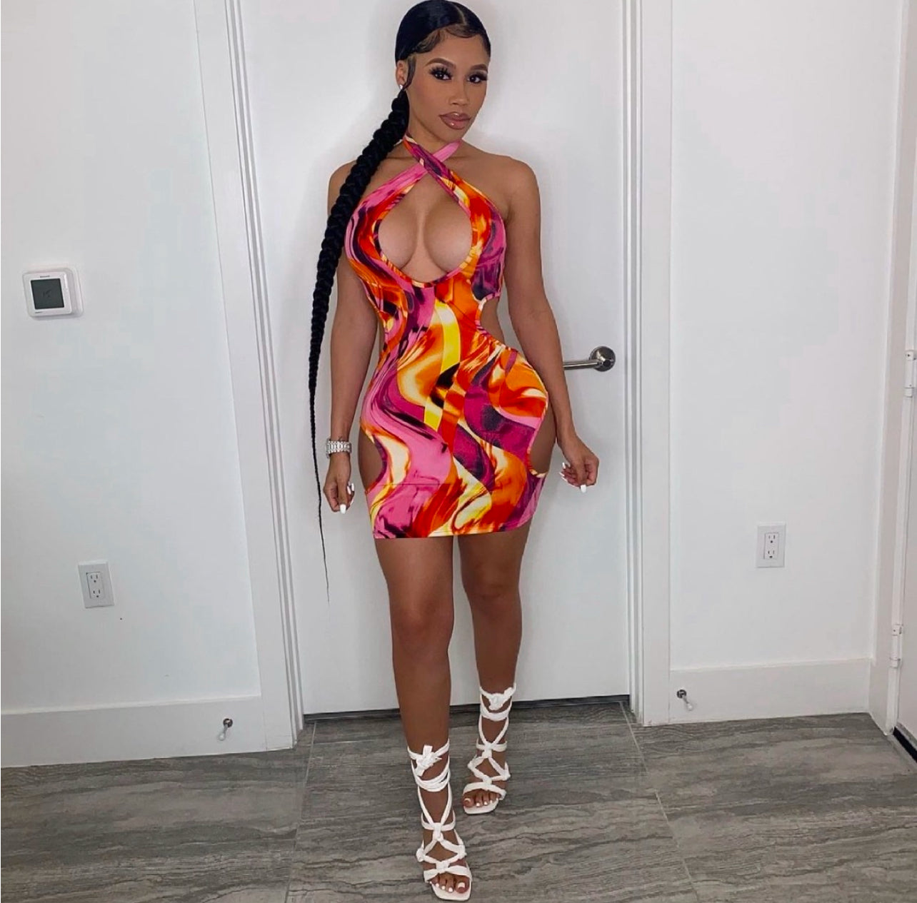 Gett’n heated sidecut mini dress