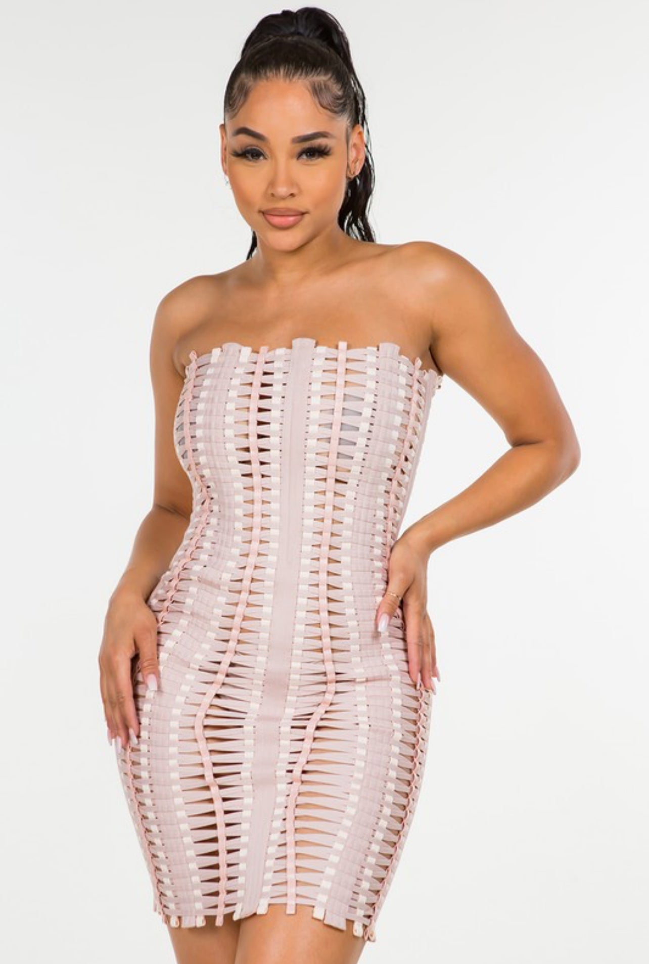 Xelicot riveted tube dress- blush pink