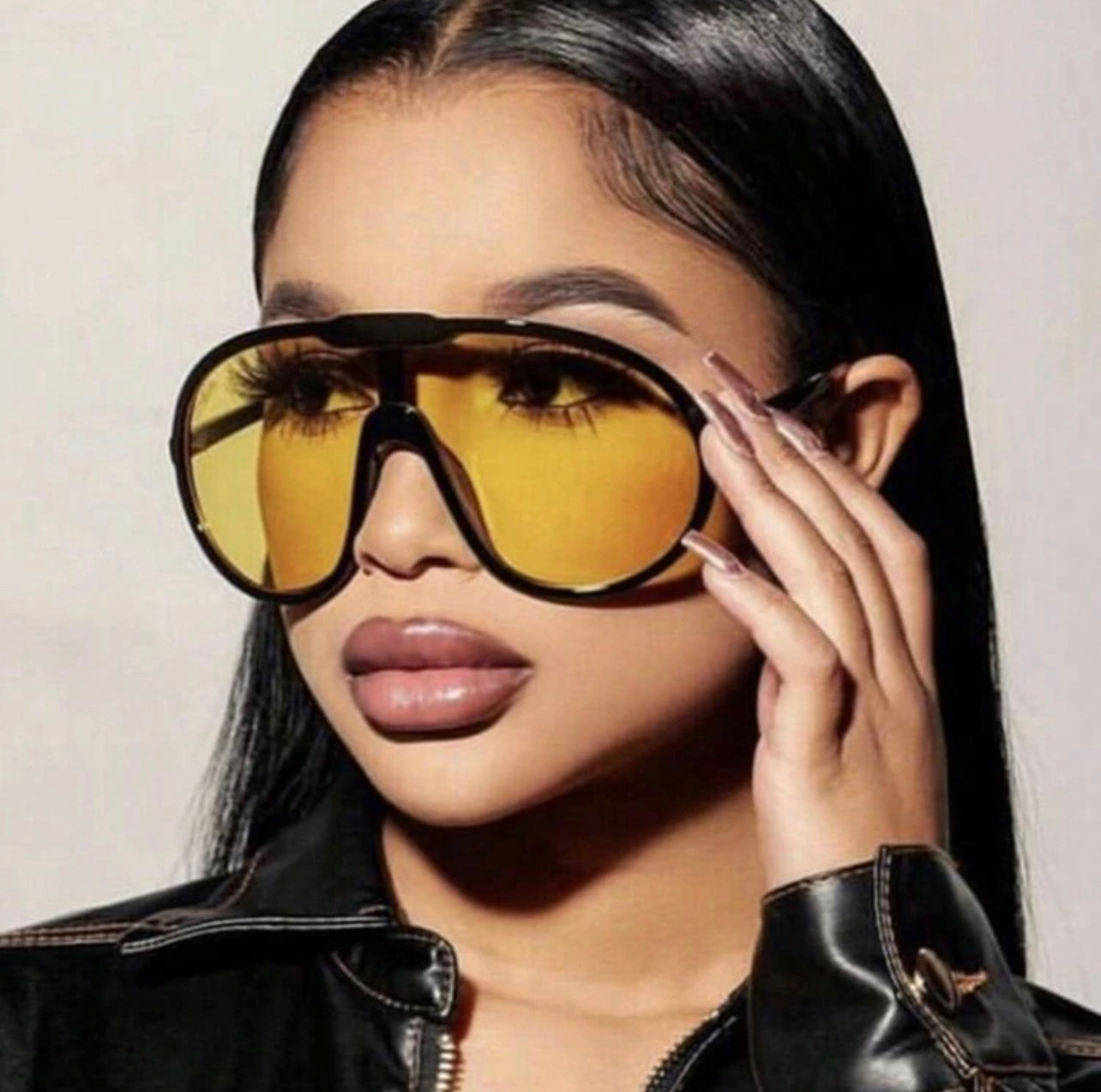 Herrvi tinted shades