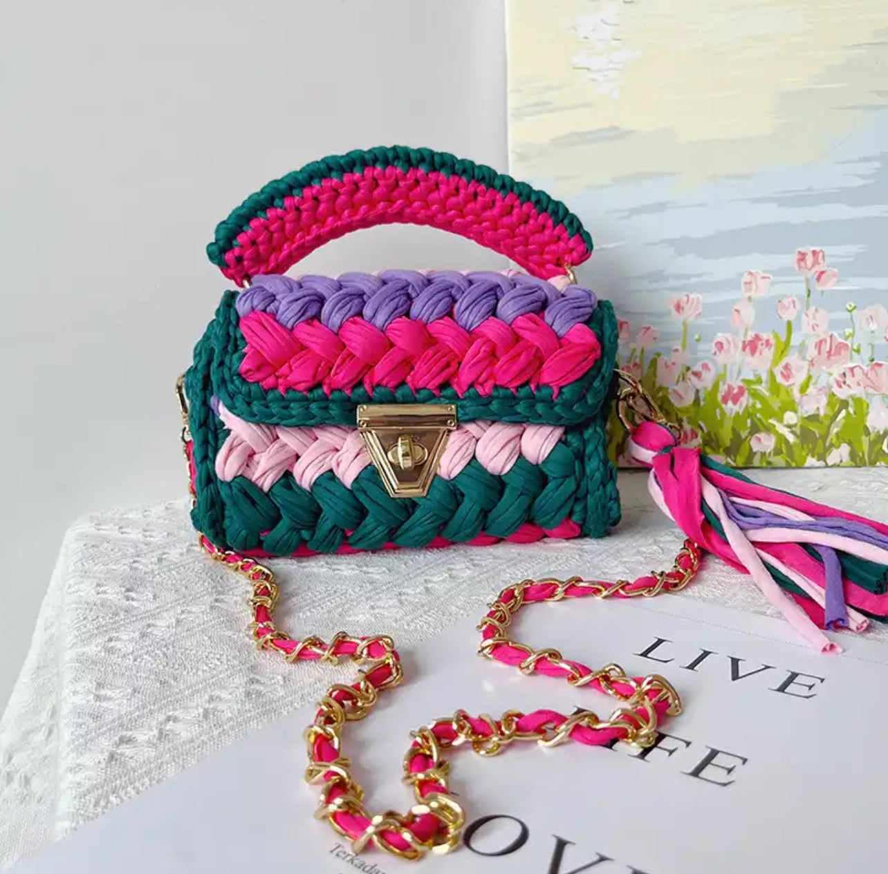 Colorfill weave tassel purse