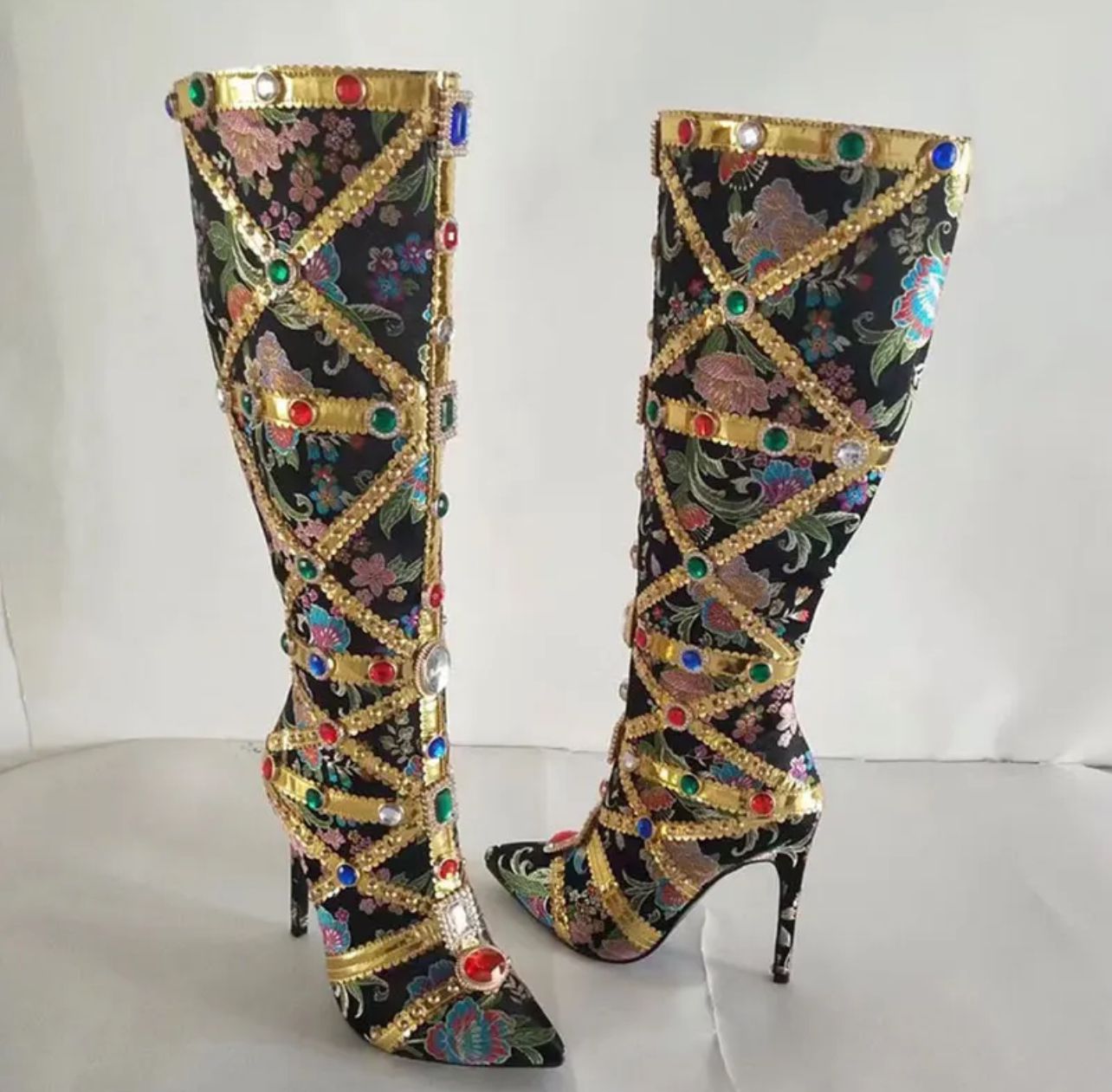 Hiserri bejewel boots